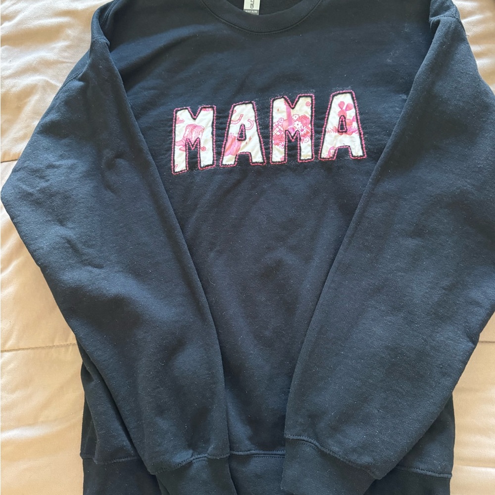 Black "MAMA" Appliqué Crewneck Sweatshirt